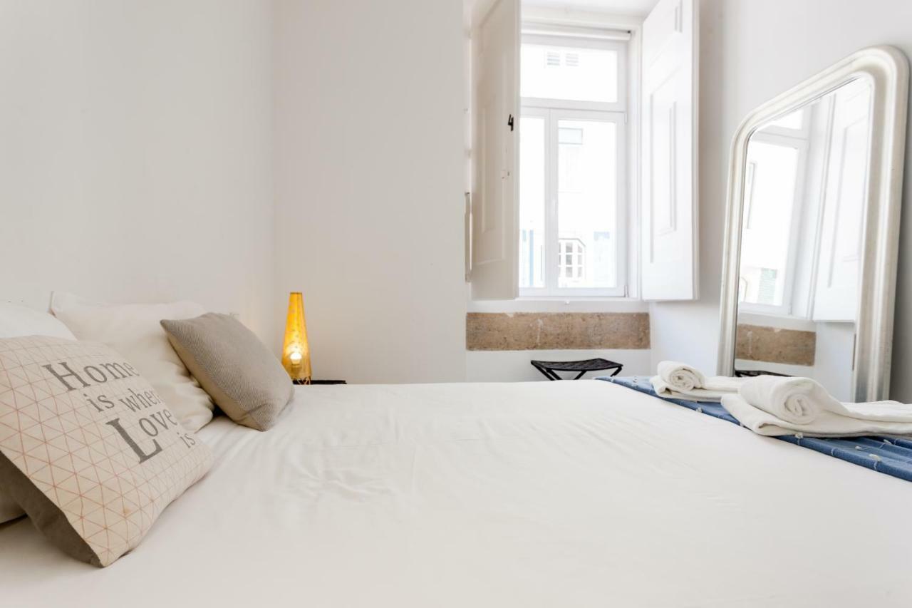 Baixa Tile Blue Two-Bedroom Apartment - By Lu Holidays Lisboa Eksteriør billede